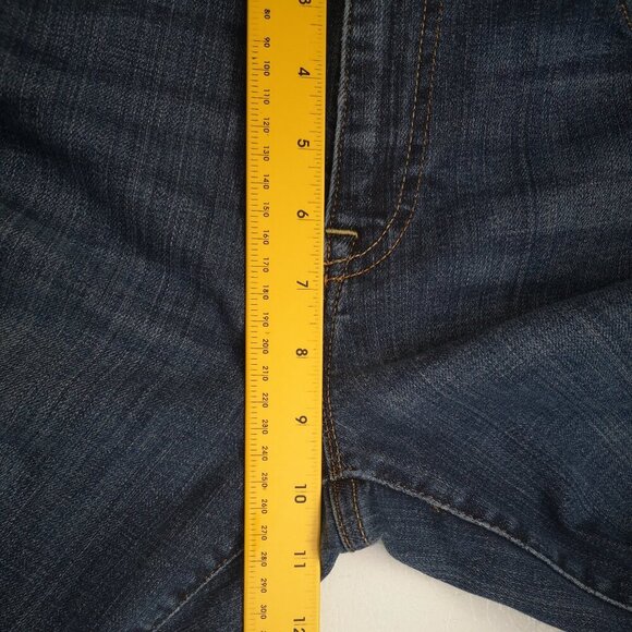 Tommy Hilfiger Ladies Size 10 Curve Straight Leg Medium Wash Blue Jeans - Picture 10 of 11